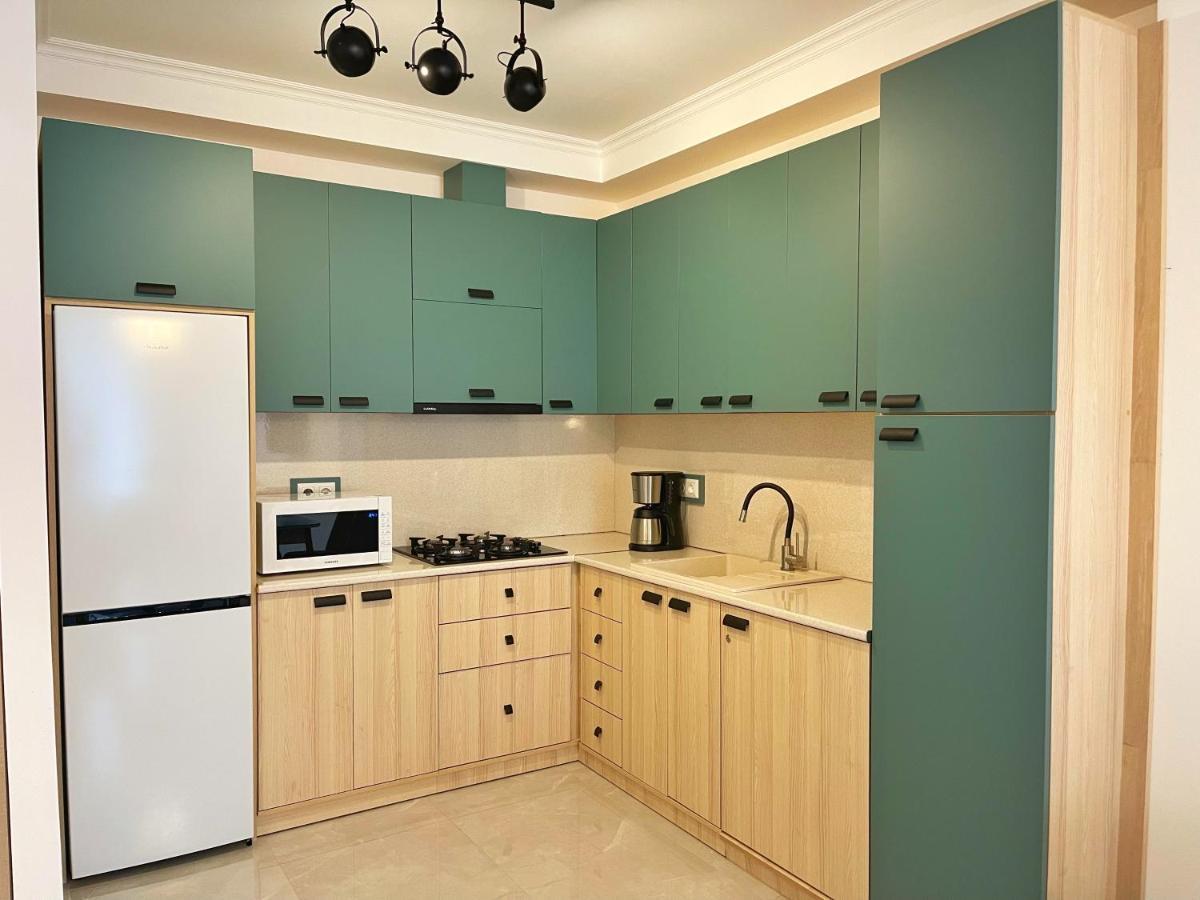 City Heart Luxury Apartment Kutaisi Exterior photo